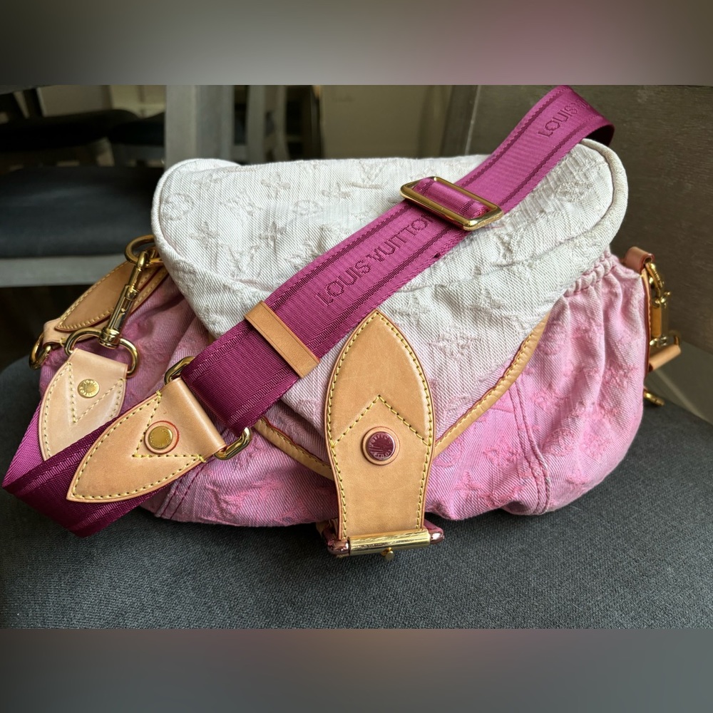 AUTHENTIC Louis Vuitton ombré denim Sunburst Satchel